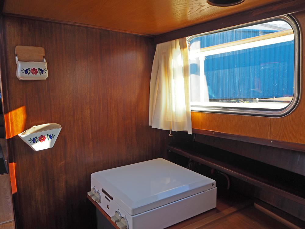 Fore ship, Accommodation